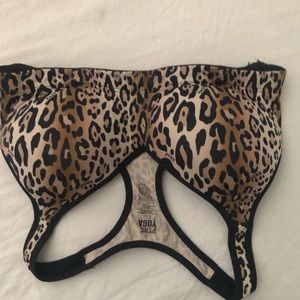 Victoria’s Secret Sports Bra - Sz S